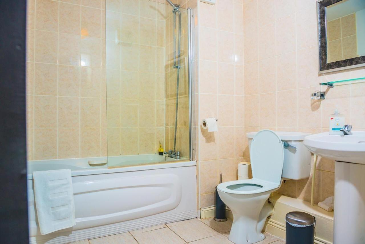 Liffey Suites Dublino Esterno foto