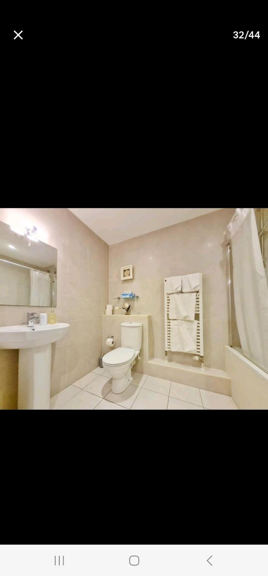 Liffey Suites Dublino Esterno foto